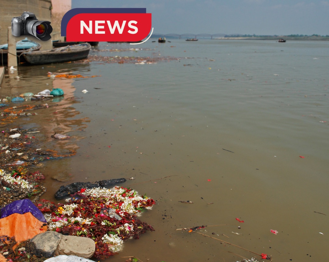 Foto de contaminación - Ganges y Yamuna, dos ríos sagrados en India, siguen gravemente contaminados por desechos industriales y aguas negras. El acceso al agua potable está en riesgo.